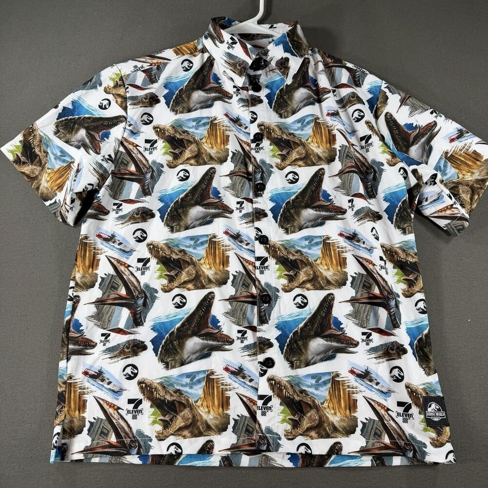Jurassic Rebirth Shirt Men Small 7-Eleven 7-11 Collection Hawaiian Dinosaur AOP